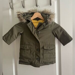 Baby Gap Toddler Olive Green Parke with faux fur hoodie sz 12-18